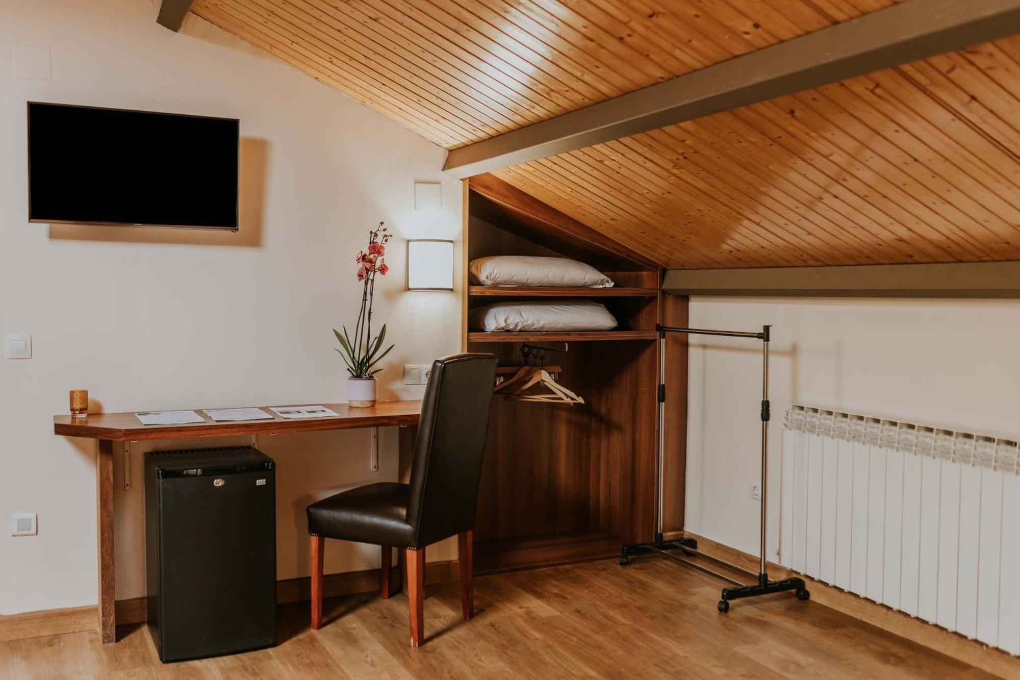 Hotel Arrope Аро Екстер'єр фото